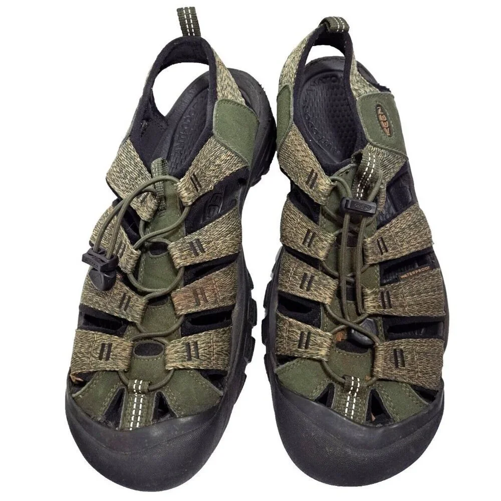 Keen Women's 10 Newport Green Cap Toe Hiking Fisherman Anatomic Footbed Sandals